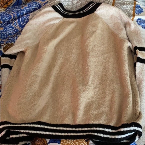 Cardigan - Picture 2 of 2